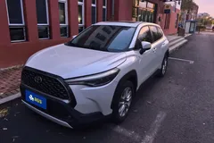 2022 Toyota Corolla Cross 2.0L Luxury, белый — фото 1