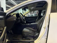 2021 Mazda Mazda3 2.0L AT, белый — фото 9