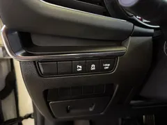 2021 Mazda Mazda3 2.0L AT, белый — фото 11