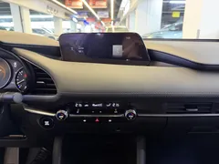 2021 Mazda Mazda3 2.0L AT, белый — фото 15