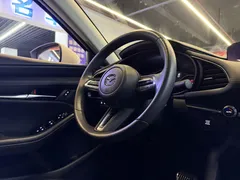 2021 Mazda Mazda3 2.0L AT, белый — фото 21