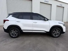 2023 Kia Seltos 1.5L IVT Luxury, белый — фото 7
