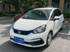 2023 Honda Fit 1.5L CVT, белый — фото 1