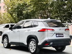 2023 Toyota Frontlander 2.0L CVT Elite — фото 6