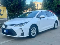 2021 Toyota Corolla 1.5L CVT, белый — фото 1