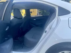 2021 Toyota Corolla 1.5L CVT, белый — фото 5