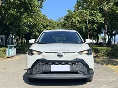 2023 Toyota Frontlander 2.0L CVT Elite, белый — фото 2