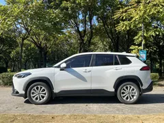 2023 Toyota Frontlander 2.0L CVT Elite, белый — фото 5