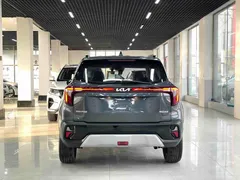 2023 Kia Seltos 1.5L IVT Premium — фото 12