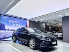 2023 Toyota Camry 2.0G Luxury, чёрный — фото 3