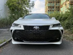 2022 Toyota Avalon 2.5L Luxury, белый — фото 2