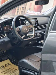 2023 Hyundai Elantra 1.5L CVT GLX Elite — фото 11