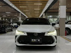 2022 Toyota Avalon 2.5L Luxury, белый — фото 2