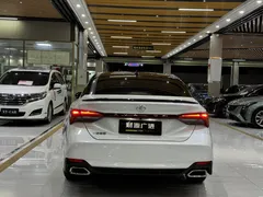 2022 Toyota Avalon 2.5L Luxury, белый — фото 12