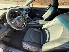2022 Toyota Avalon 2.0L XLE Premium, белый — фото 4