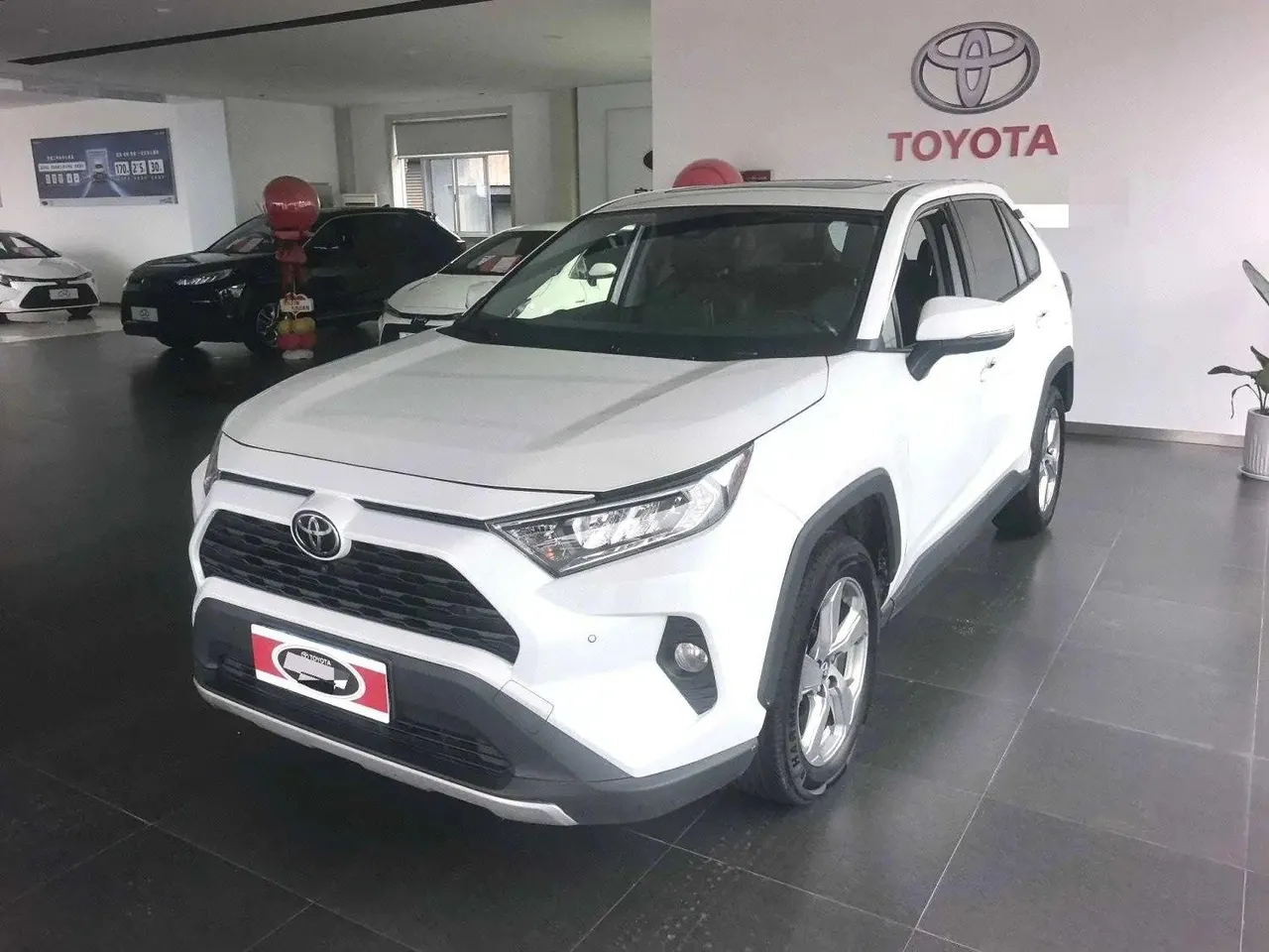 2022 Toyota RAV4 2.0L CVT 2WD Fashion Plus