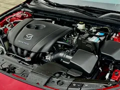2022 Mazda Mazda3 2.0L AT, красный — фото 12