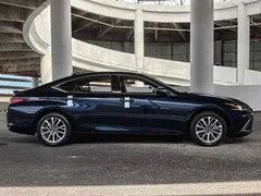 2022 Lexus ES 200 Excellence, синий — фото 4