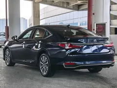 2022 Lexus ES 200 Excellence, синий — фото 7
