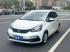 2023 Honda Fit 1.5L CVT, белый — фото 1