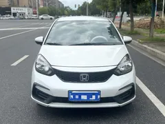 2023 Honda Fit 1.5L CVT, белый — фото 2