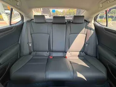 2021 Lexus ES 260, белый — фото 12