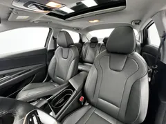 2023 Hyundai Elantra 1.5L CVT TOP Flagship — фото 13