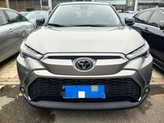 2022 Toyota Frontlander 2.0L CVT Premium — фото 2