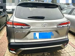 2022 Toyota Frontlander 2.0L CVT Premium — фото 4