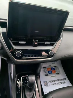 2022 Toyota Frontlander 2.0L CVT Premium — фото 9