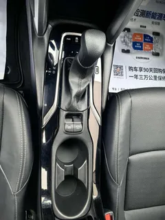 2022 Toyota Frontlander 2.0L CVT Premium — фото 10