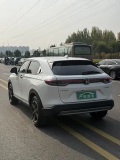 2023 Honda Vezel 1.5L CVT Tech, белый — фото 4