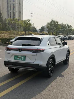 2023 Honda Vezel 1.5L CVT Tech, белый — фото 6