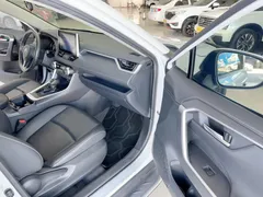 2022 Toyota RAV4 2.0L CVT 2WD Fashion Plus, белый — фото 11