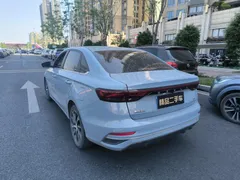 2023 Geely Emgrand 1.5L CVT Luxury Champion 4th Gen, синий — фото 12