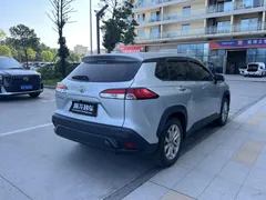 2023 Toyota Frontlander 2.0L CVT Elite — фото 9