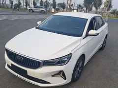 2022 Geely Emgrand 4th Gen 1.5L CVT Flagship, белый — фото 1