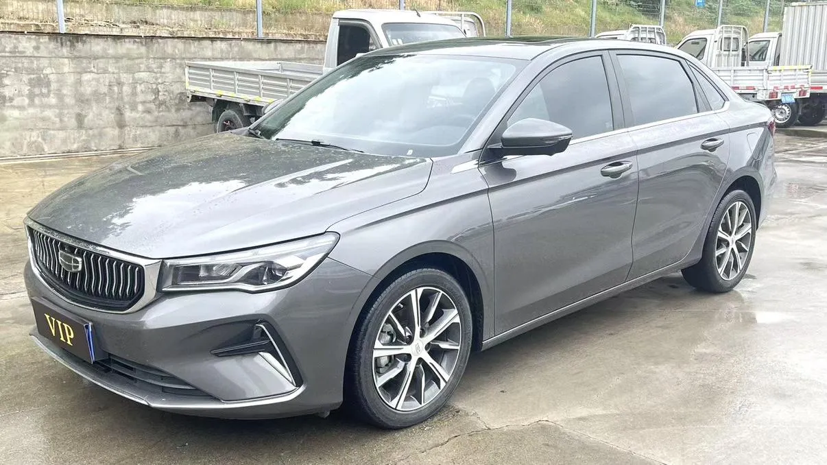 2022 Geely Emgrand 4th Gen 1.5L CVT Luxury
