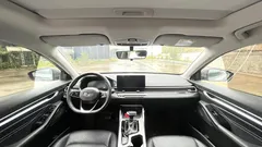 2022 Geely Emgrand 4th Gen 1.5L CVT Luxury — фото 4