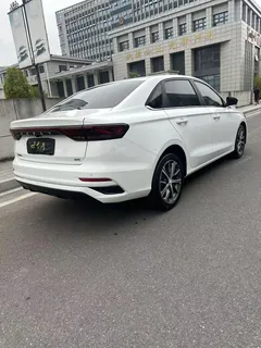 2023 Geely Emgrand 4th Gen 1.5L CVT Premium Champion, белый — фото 9