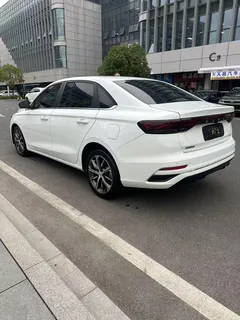 2023 Geely Emgrand 4th Gen 1.5L CVT Premium Champion, белый — фото 10