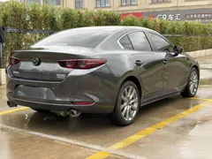 2022 Mazda Mazda3 2.0L AT — фото 17