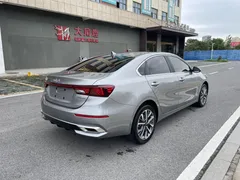 2021 Kia Cerato 1.5L IVT Fashion — фото 6
