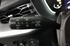 2021 MG MG5 180DVVT CVT Youth Luxury — фото 23