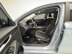 2023 Geely Emgrand 4th Gen 1.5L CVT Premium Champion — фото 12