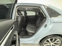 2023 Geely Emgrand 4th Gen 1.5L CVT Premium Champion — фото 13