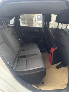 2021 Honda Fit 1.5L CVT, белый — фото 17