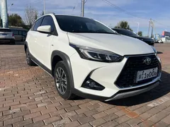 2022 Toyota Yaris L Zhixuan X 1.5L CVT Luxury Plus, белый — фото 3