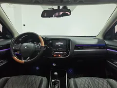 2021 Mitsubishi Outlander 2.4L 4WD 7-seat, чёрный — фото 9