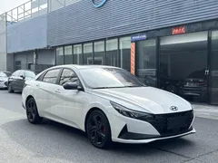 2022 Hyundai Elantra 1.5L CVT 20th SE 20th Anniversary, белый — фото 3
